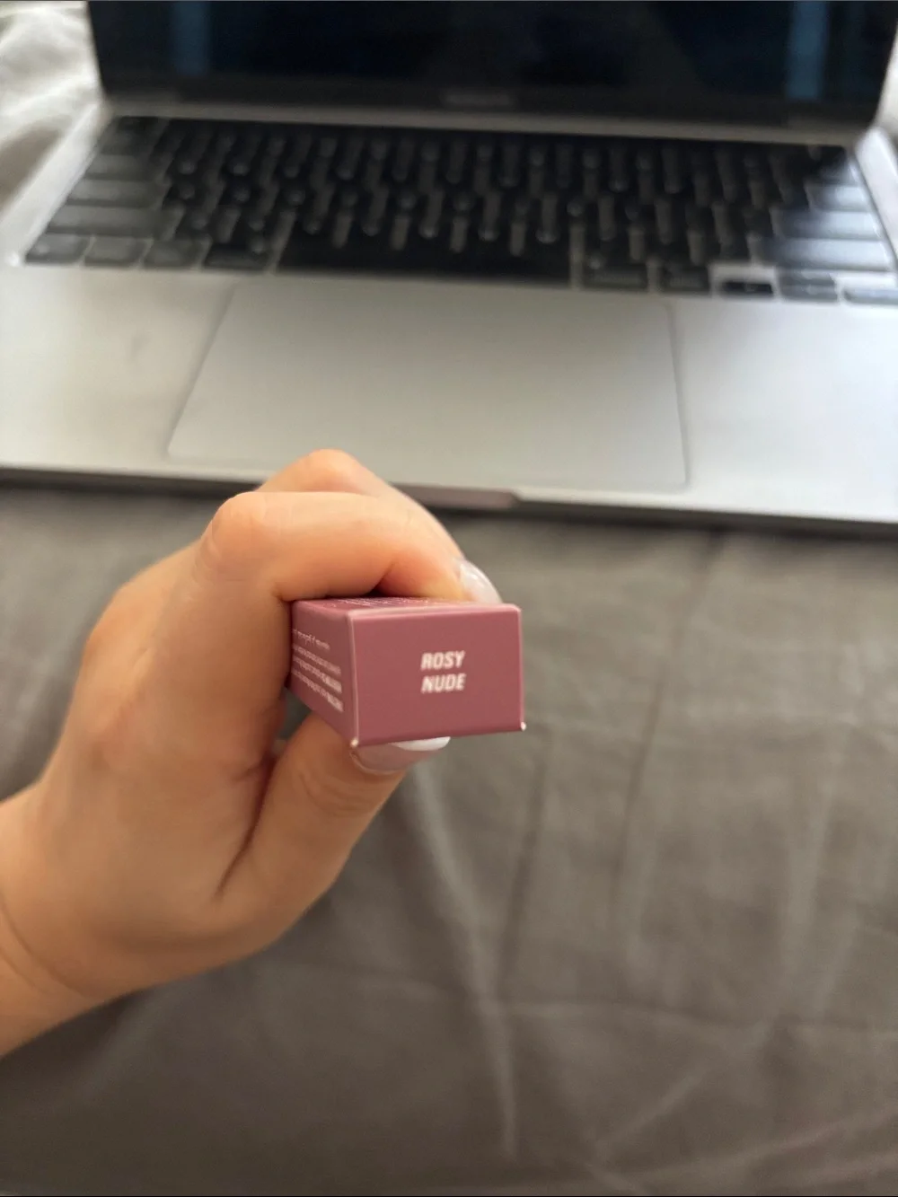 HUDA BEAUTY Liquid Matte Mousse — Rosy Nude, new/unused